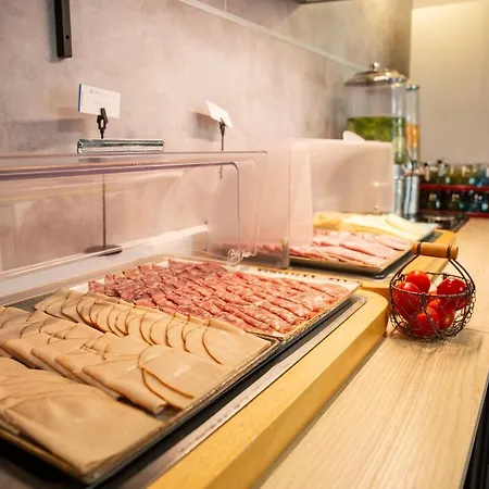 Port Marine Otel 3*