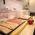 Port Marine Hotel 3*