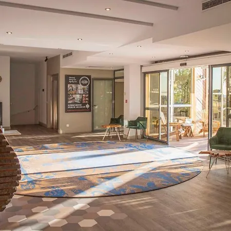 Port Marine Hotel 3*