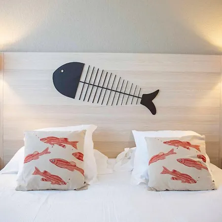 Hotel Port Marine 3*