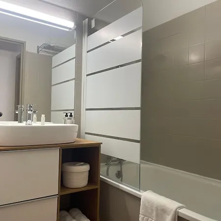 Port Marine Hotell 3*