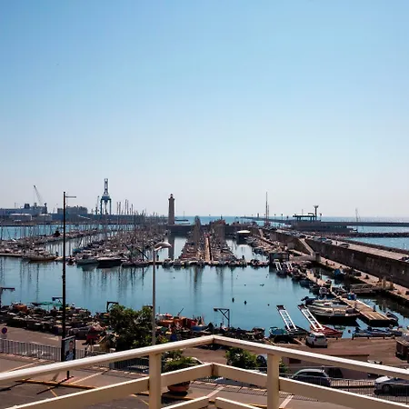 Port Marine 3*